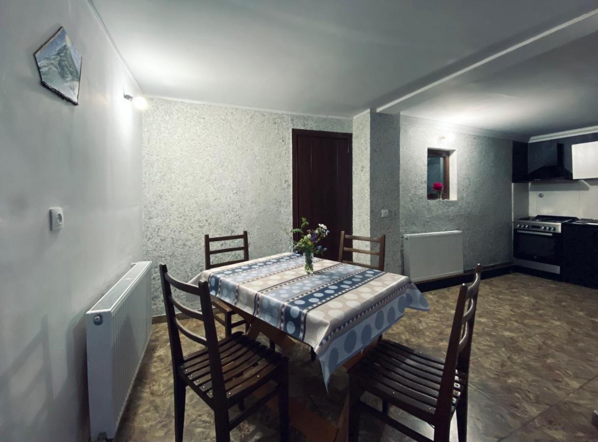 Cottage Kesane Kazbegi Exteriör bild
